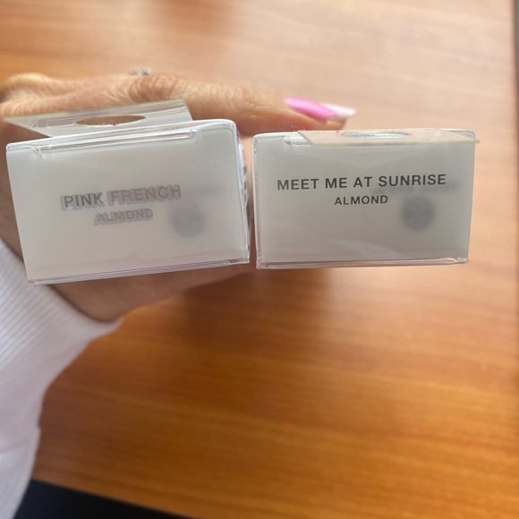 Static nails- 2 pack - Picture 3 of 4